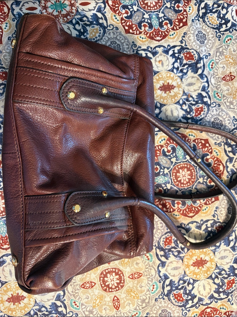 Classic Brown Leather Tote Handbag with Gold Hardware - Picture 2 of 3